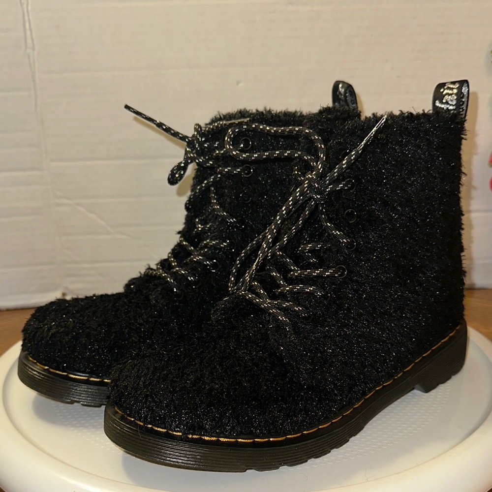 🆕Dr. Martens Pascal Tinsel Fur Lace Up Boots